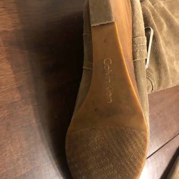 Calvin Klein wedge boots - Picture 2 of 5